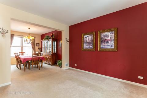 54 Greenbriar Dr, Gilberts, IL 60136 photo 3