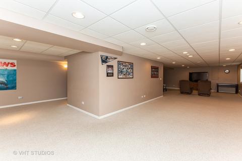 54 Greenbriar Dr, Gilberts, IL 60136 photo 16