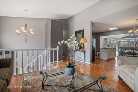 222 Mayer Ave, Wheeling, IL 60090 photo 3
