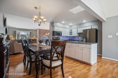 222 Mayer Ave, Wheeling, IL 60090 photo 5