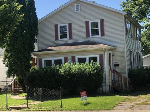 103 E Hill St, Champaign, IL 61820 photo 1