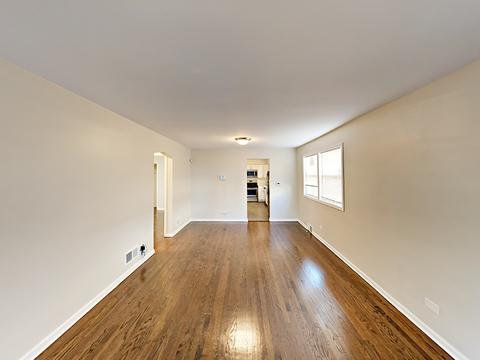 131 E 119th St, Chicago, IL 60628 photo 4