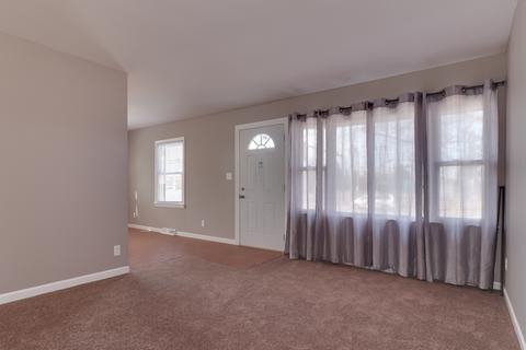 301 W Raab Rd, Normal, IL 61761 photo 9