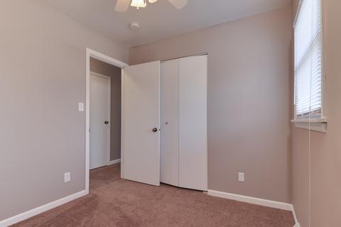 301 W Raab Rd, Normal, IL 61761 photo 12