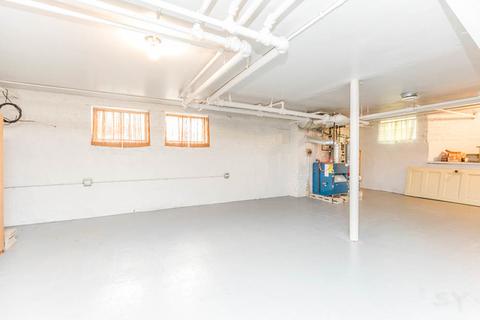 717 Selborne Rd, Riverside, IL 60546 photo 23