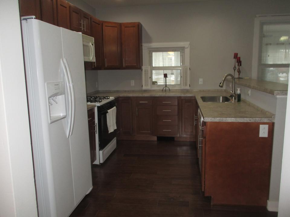  600 N Center St, Tuscola, IL 61953 photo 6