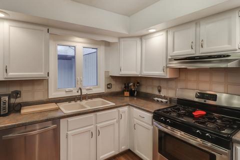 321 S Towanda Ave #7, Normal, IL 61761 photo 16