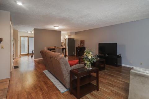 321 S Towanda Ave #7, Normal, IL 61761 photo 8