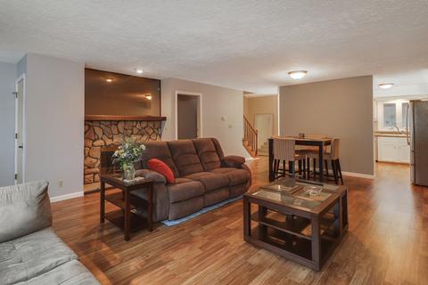 321 S Towanda Ave #7, Normal, IL 61761 photo 7