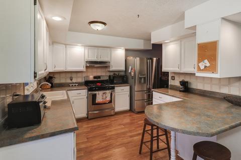 321 S Towanda Ave #7, Normal, IL 61761 photo 13