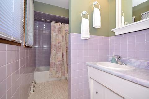 233 S Circle Dr, Addison, IL 60101 photo 11