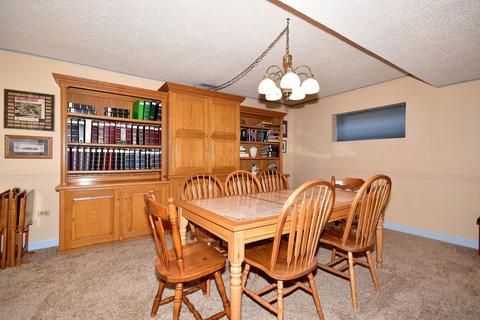 233 S Circle Dr, Addison, IL 60101 photo 17