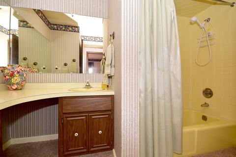 233 S Circle Dr, Addison, IL 60101 photo 14