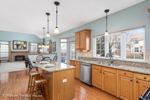 23716 Pond View Dr, Plainfield, IL 60585 photo 6