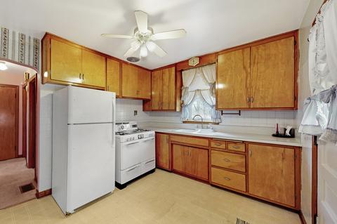 21202 Maple St, Matteson, IL 60443 photo 7
