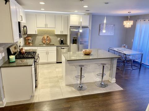 1536 Heather Ct #C2, Wheeling, IL 60090 photo 2