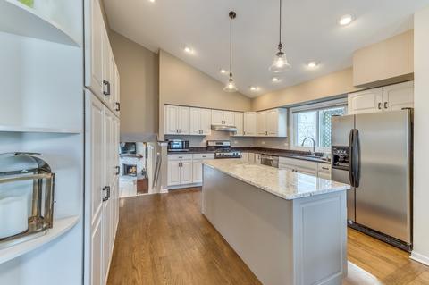 1414 Elm St, Wheaton, IL 60189 photo 10