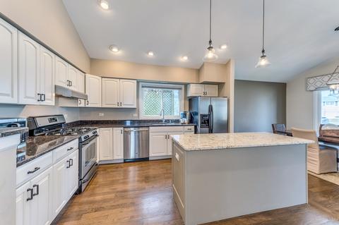 1414 Elm St, Wheaton, IL 60189 photo 11