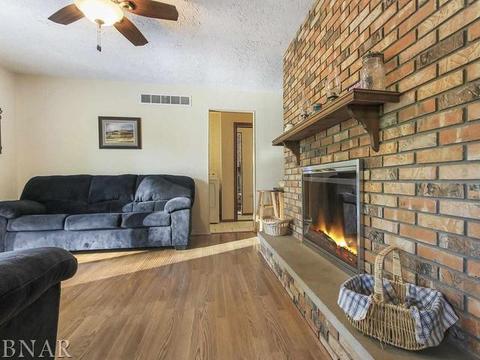 1207 N Oak St, Normal, IL 61761 photo 6