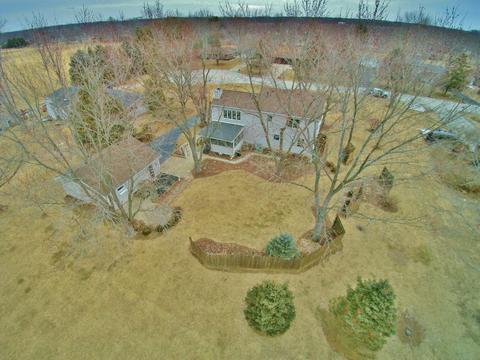 3725 Beth Dr, Morris, IL 60450 photo 4