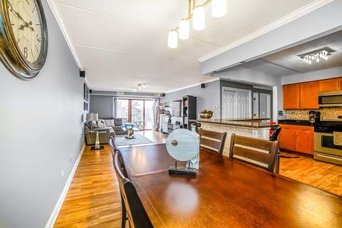1436 E Thacker St #406, Des Plaines, IL 60016 photo 8