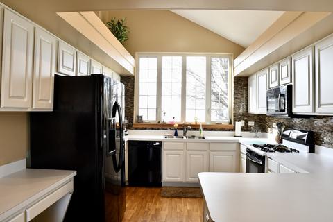 1206 Alene Dr, Plainfield, IL 60586 photo 3