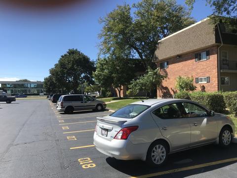 2304 Algonquin Rd #6, Rolling Meadows, IL 60008 photo 11