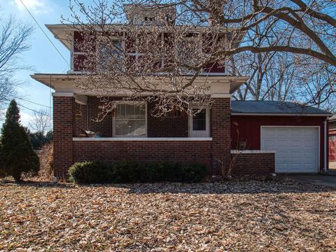 1309 S Fell Ave, Normal, IL 61761 photo 1