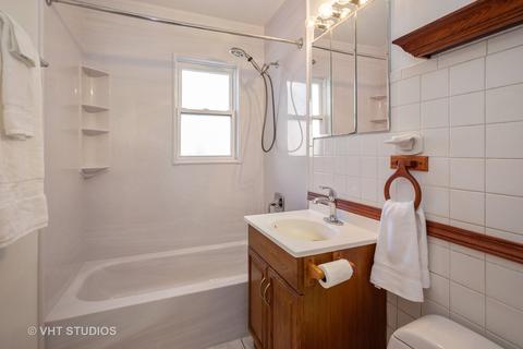 1 E Henry St, Mount Prospect, IL 60056 photo 8