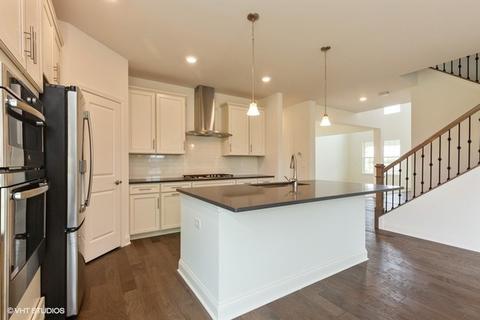 3626 Eldorado Rd, Elgin, IL 60124 photo 4