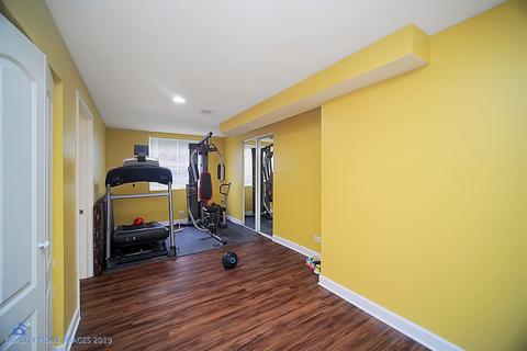 5797 Red Oak Dr, Hoffman Estates, IL 60192 photo 25
