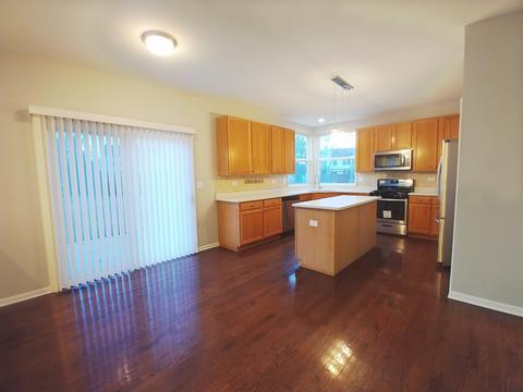 1111 Spinnaker St, Elgin, IL 60123 photo 6