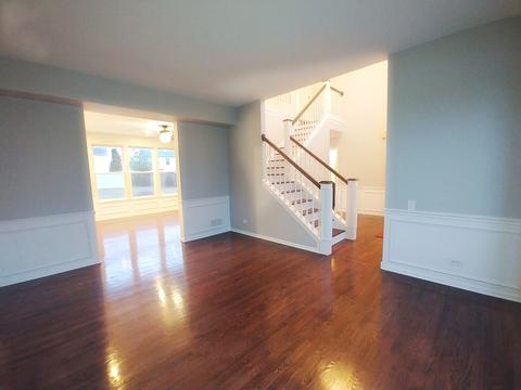 1111 Spinnaker St, Elgin, IL 60123 photo 3