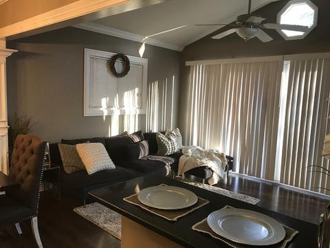 891 Carl Ave, Elgin, IL 60120 photo 5