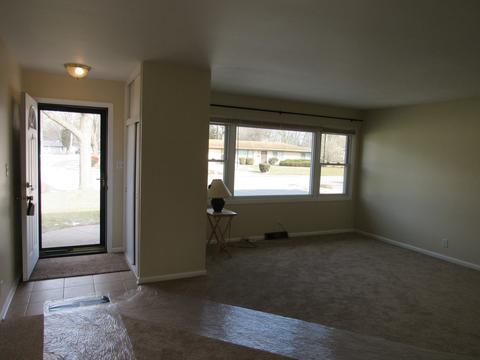 35 Circle Drive East Dr, Montgomery, IL 60538 photo 7