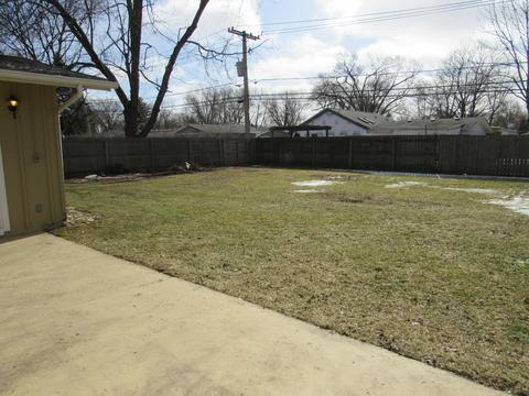 35 Circle Drive East Dr, Montgomery, IL 60538 photo 21