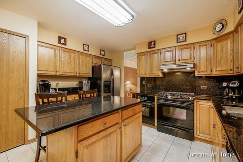 220 N Prospect Ave, Bartlett, IL 60103 photo 3