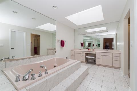 4049 Blake Ln, Glenview, IL 60026 photo 10