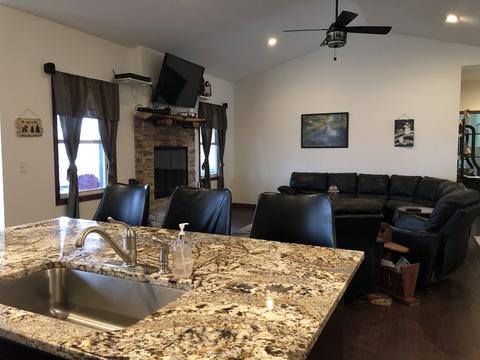 110 E 7th St E, Spring Valley, IL 61362 photo 10