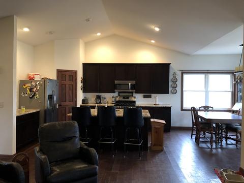110 E 7th St E, Spring Valley, IL 61362 photo 5