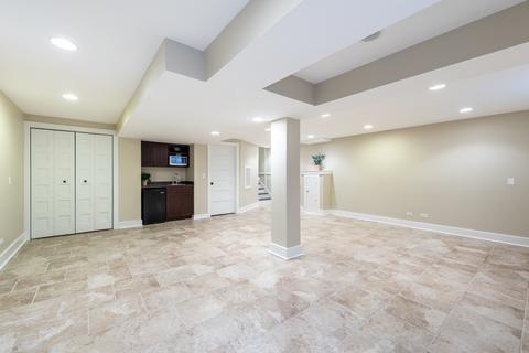 1949 Gladstone Dr, Wheaton, IL 60189 photo 33