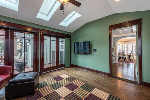 1949 Gladstone Dr, Wheaton, IL 60189 photo 22