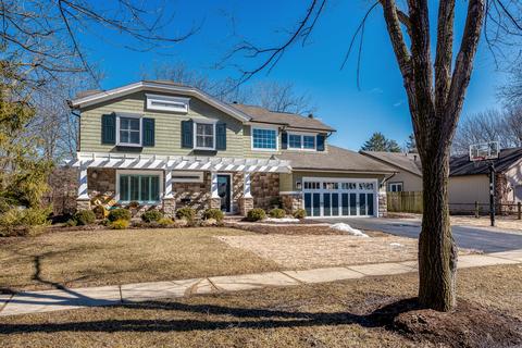 1949 Gladstone Dr, Wheaton, IL 60189 photo 3