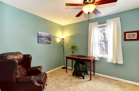 625 Equestrian Dr, Wheeling, IL 60090 photo 22