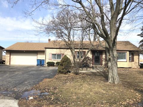 3763 E Lakeview Dr, Kankakee, IL 60901 photo 1