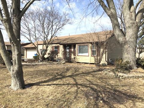 3763 E Lakeview Dr, Kankakee, IL 60901 photo 2
