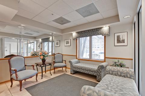 1600 E Thacker St #704, Des Plaines, IL 60016 photo 3