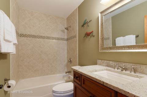 1065 N Harrison St, Algonquin, IL 60102 photo 24