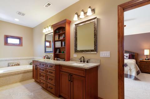 1065 N Harrison St, Algonquin, IL 60102 photo 20