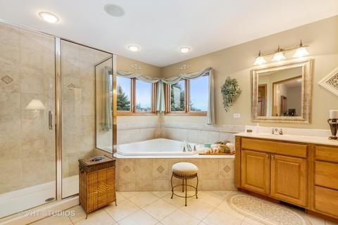 1811 Castlebar Rd, Mchenry, IL 60050 photo 11